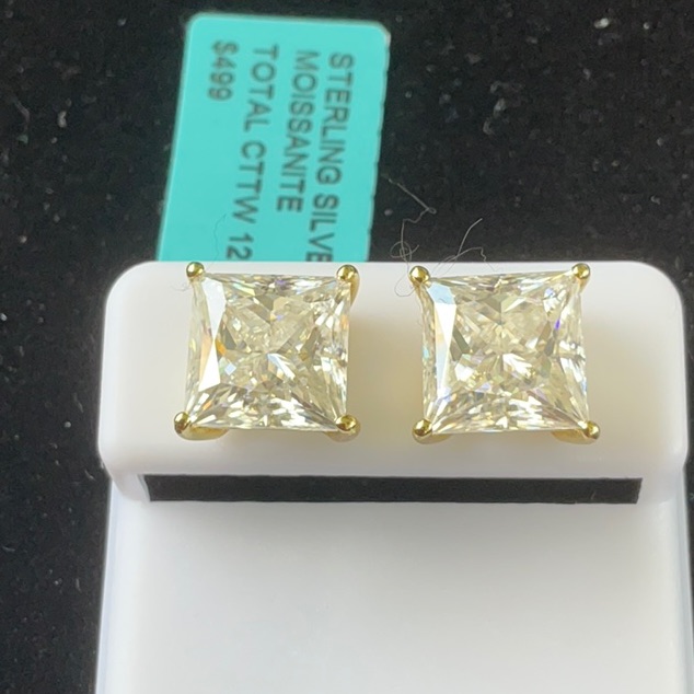Gold Over 925 Sterling Silver Moissanite Stud Earrings..12kt Total Wt. Nwt